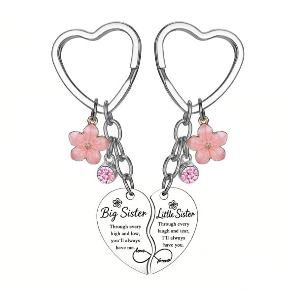 Mother's Day Keychain Women's Rose Gold Engraved Flower Pendant Keychain Love Puzzle Keychain Set